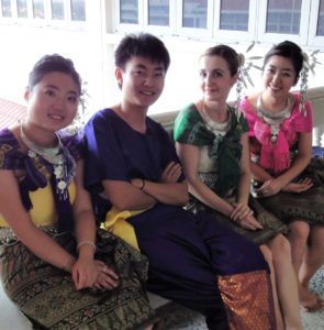 Tayland’da İngilizce Öğretmenliği Anılarım 4 – Thai Dans Gösterimiz