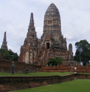 Ayutthaya – Siam’ın Eski Başkentinde Tarihi Yaşamak